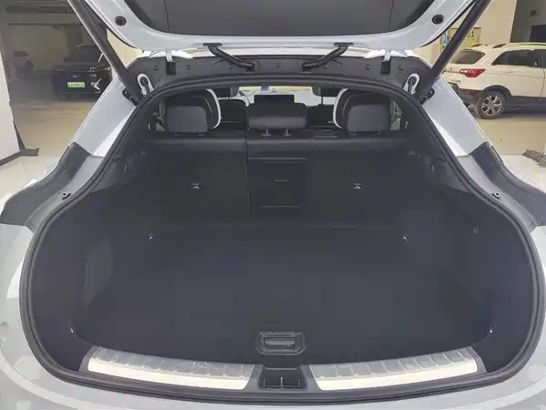 Zeekr 007GT 2025