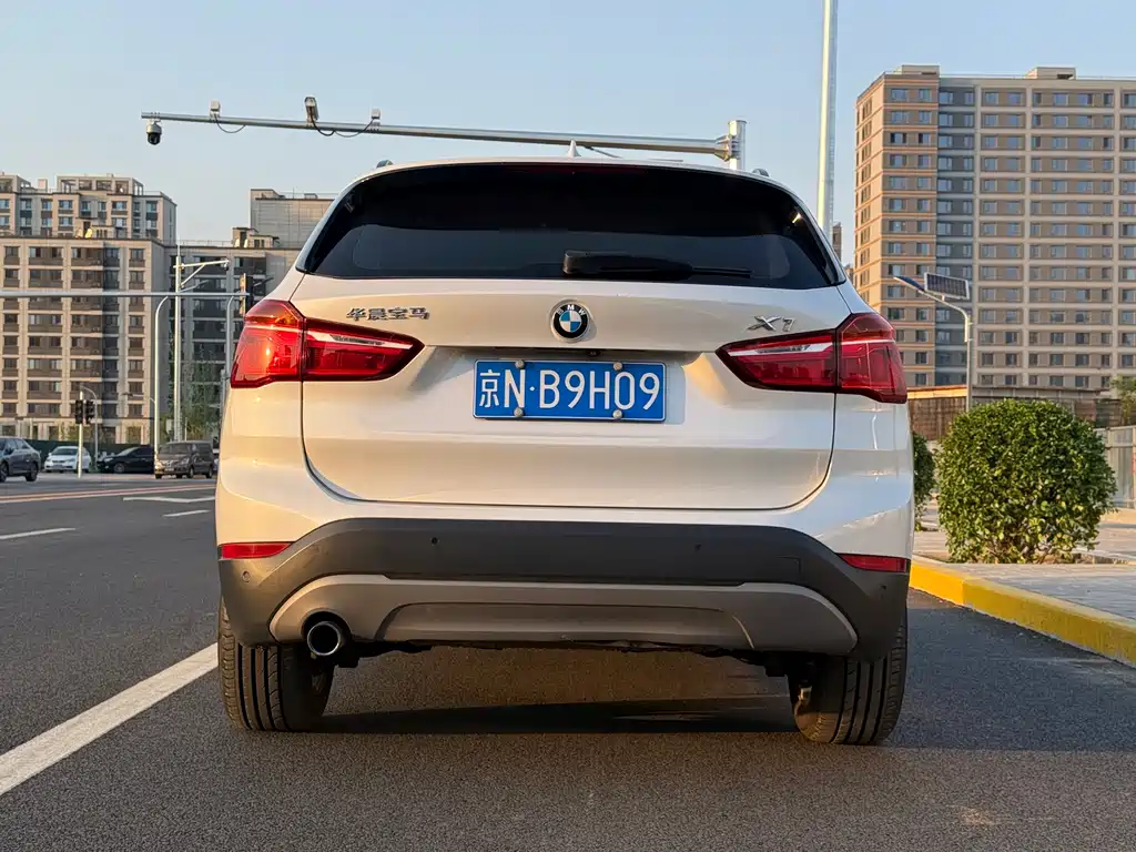 BMW X1 2016 — фото 21