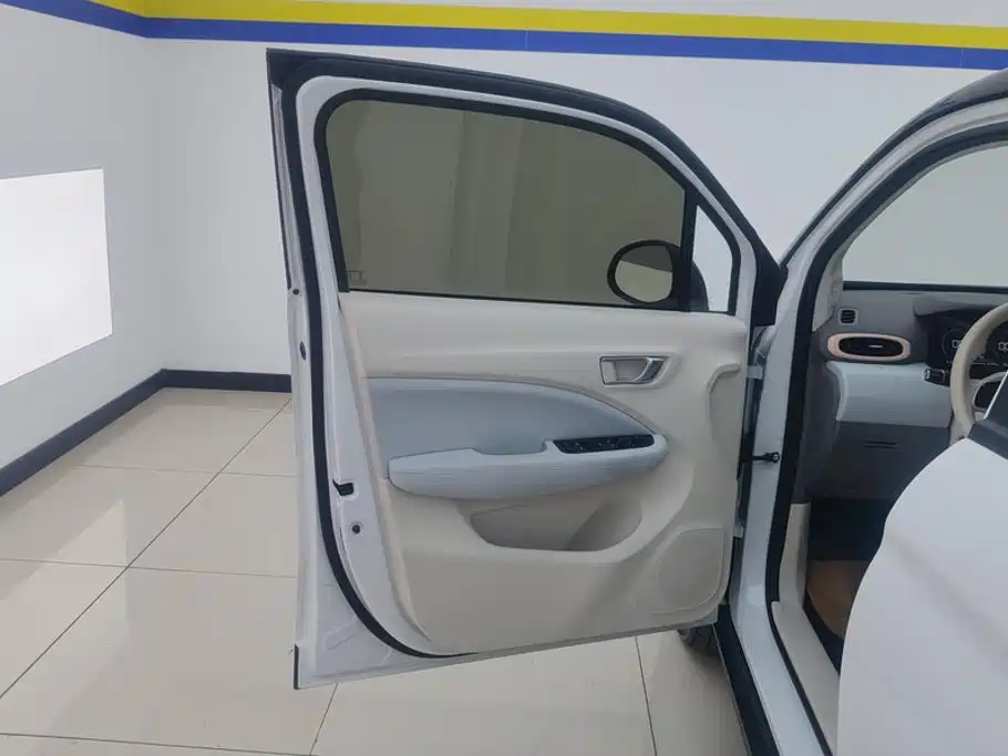 Leapmotor T03 2025