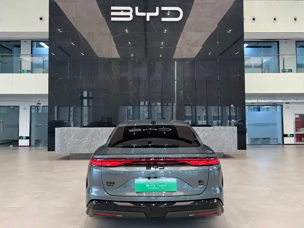 BYD Han L 2025 — фото 16