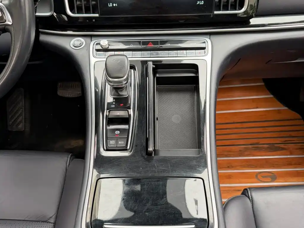 GAC Motor Trumpchi M8 2021 — фото 13