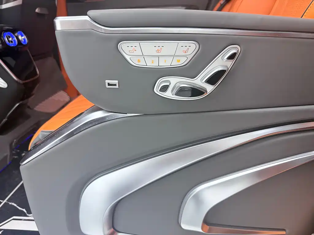 Mercedes-Benz Vito 2021 — фото 18