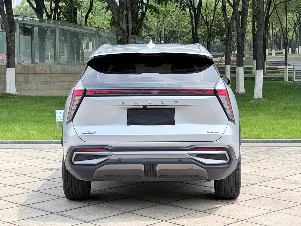 Geely Boyue L 2022 — фото 15