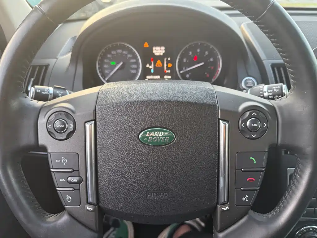 Land Rover Freelander 2 2013 — фото 14
