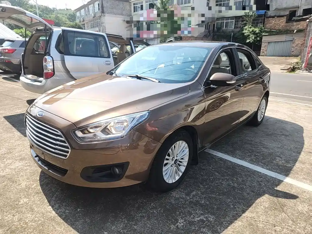 Ford Escort 2017