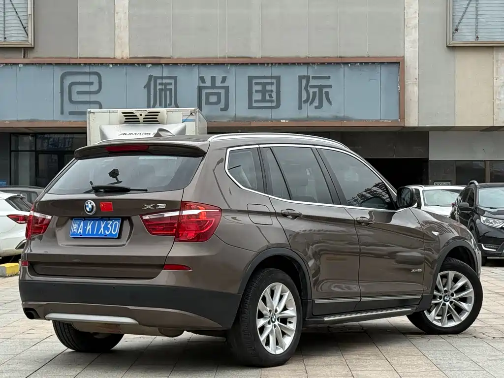 BMW X3 2013 — фото 15