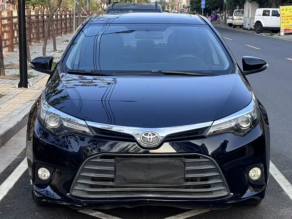 Toyota Levin 2015 — фото 1
