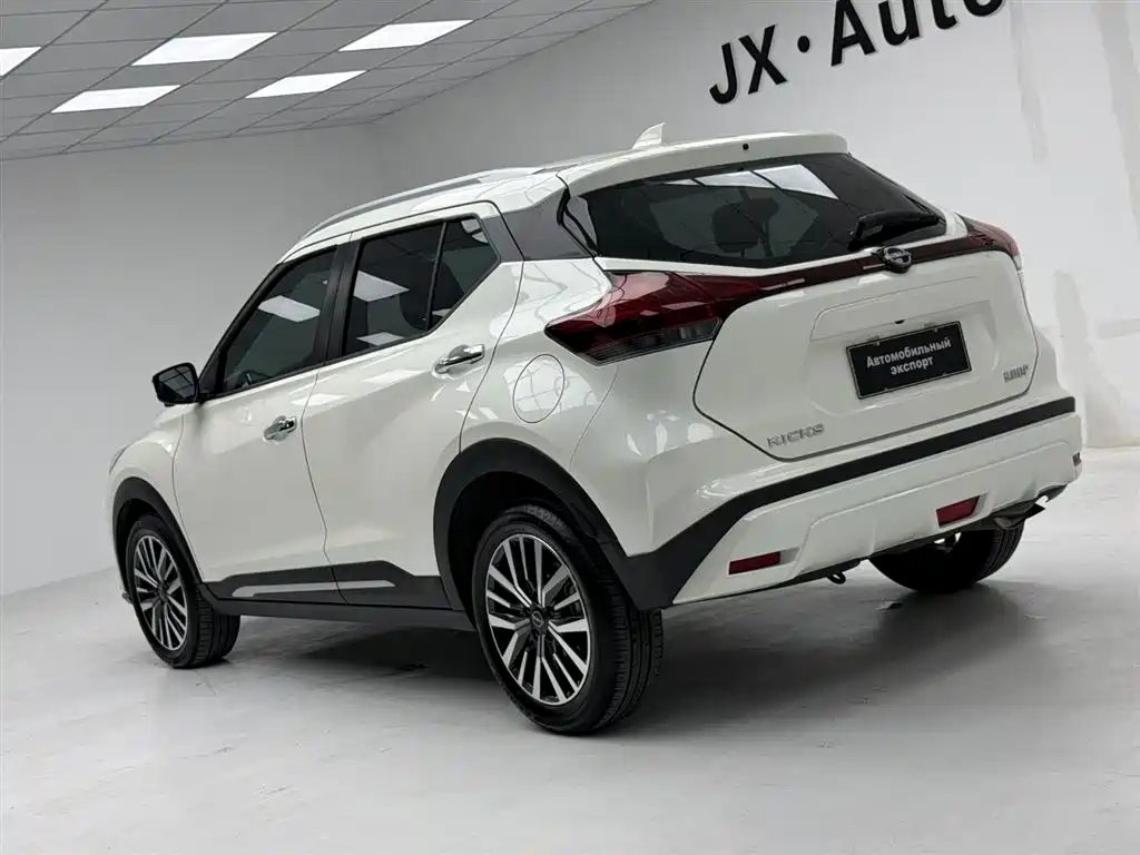 Nissan Kicks 2023 — фото 9