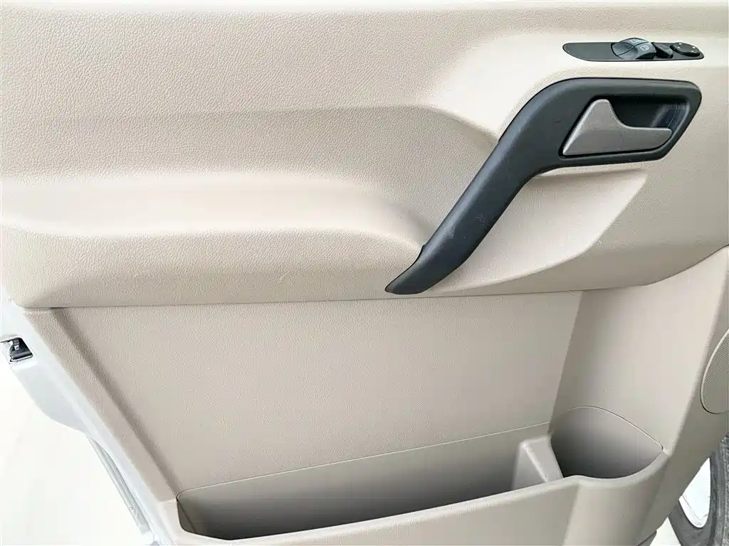 Mercedes-Benz Sprinter 2020 — фото 14