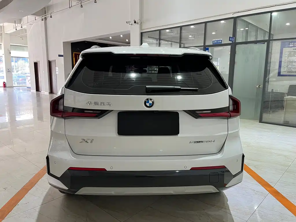 BMW X1 2024 — фото 5