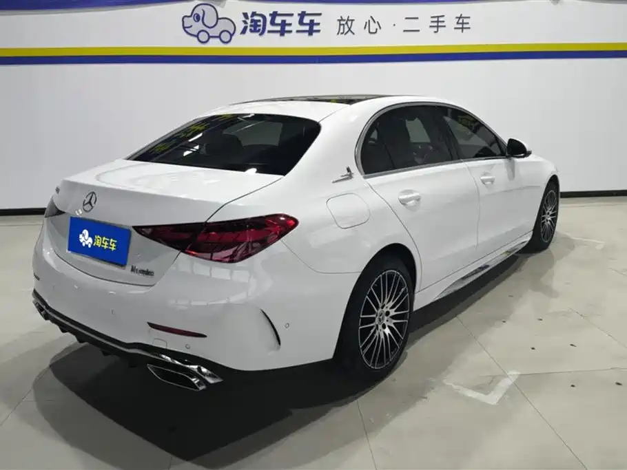 Mercedes-Benz C-Class 2022 — фото 3