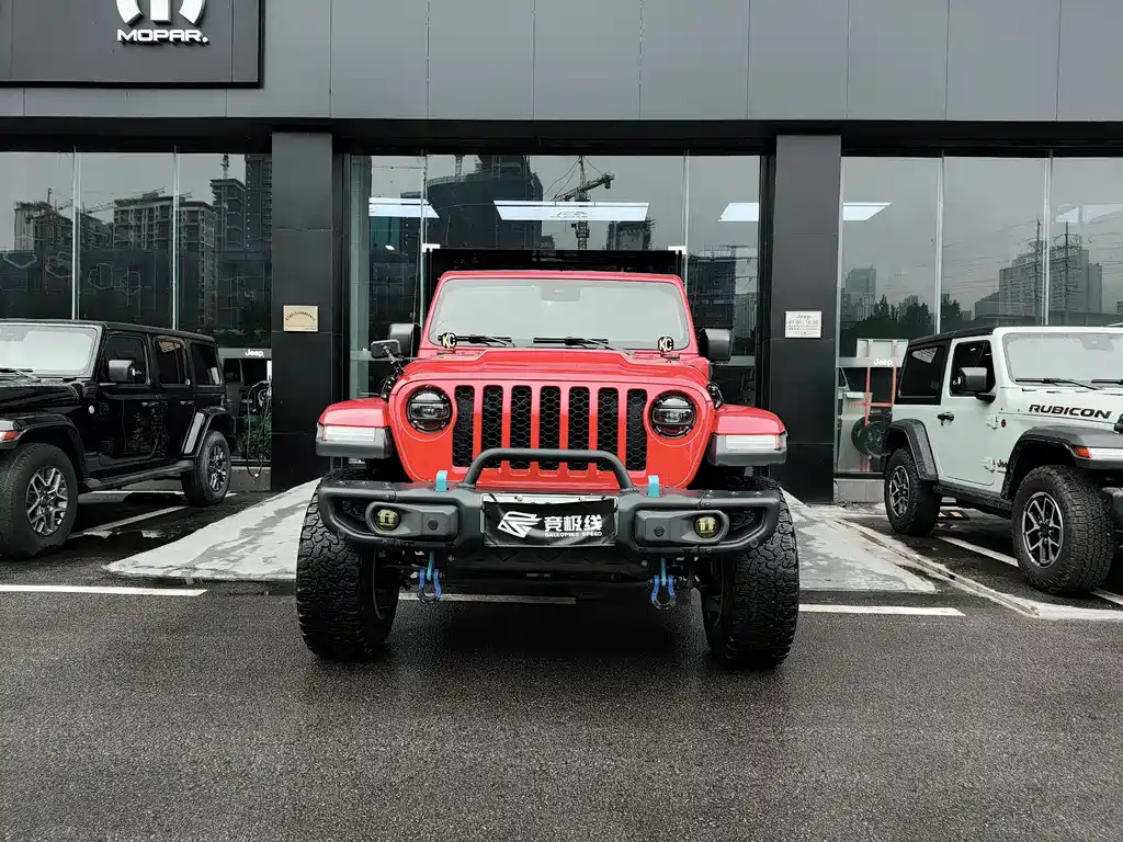 Jeep Wrangler PHEV 2023 — фото 2