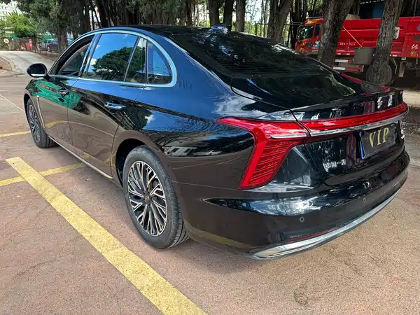 Hongqi H5 2024