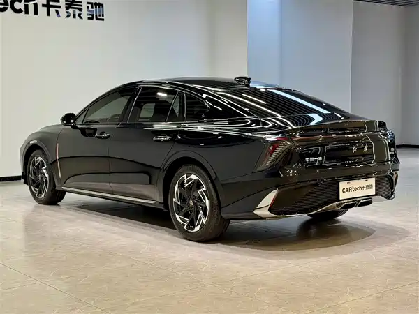 Hongqi H6 2023