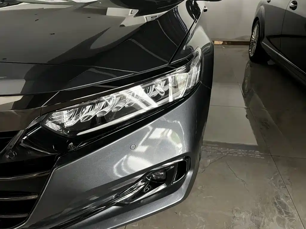 Honda Accord 2022 — фото 14