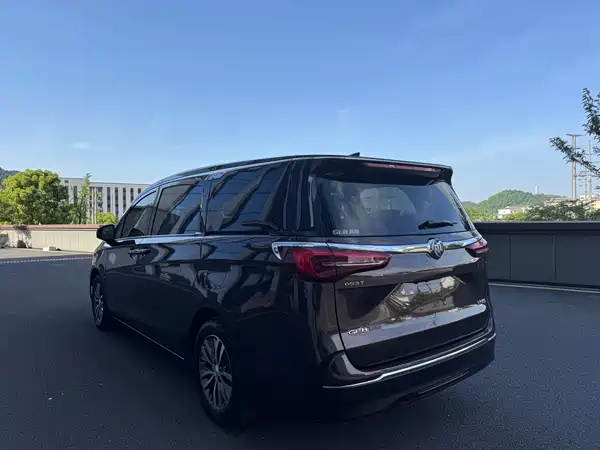 Buick GL8 2021