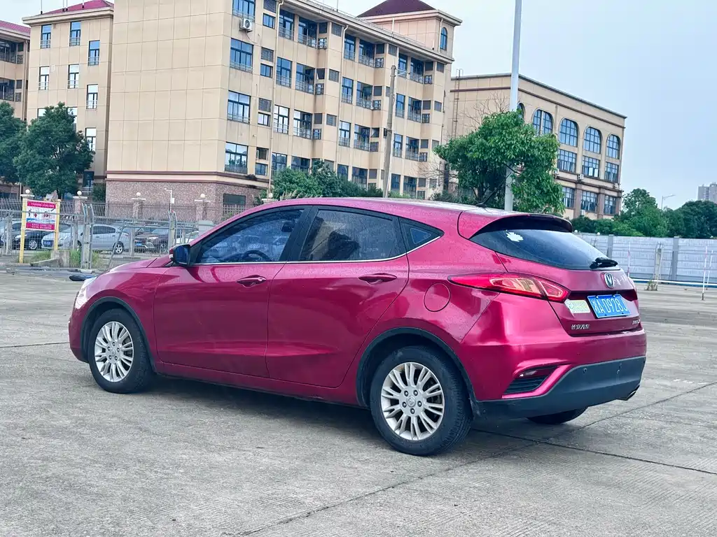 Changan Eado XT 2014 — фото 13