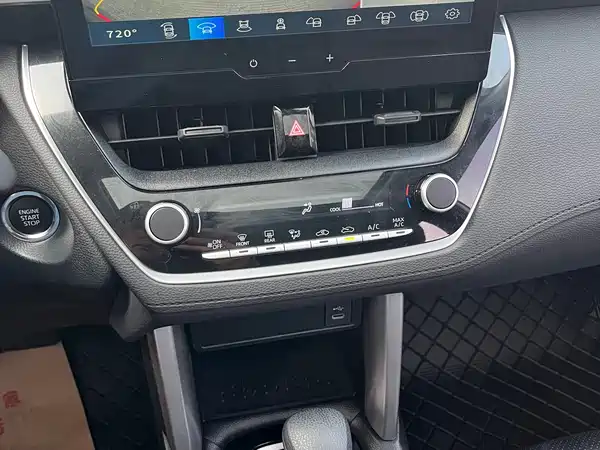 Toyota Frontlander 2024