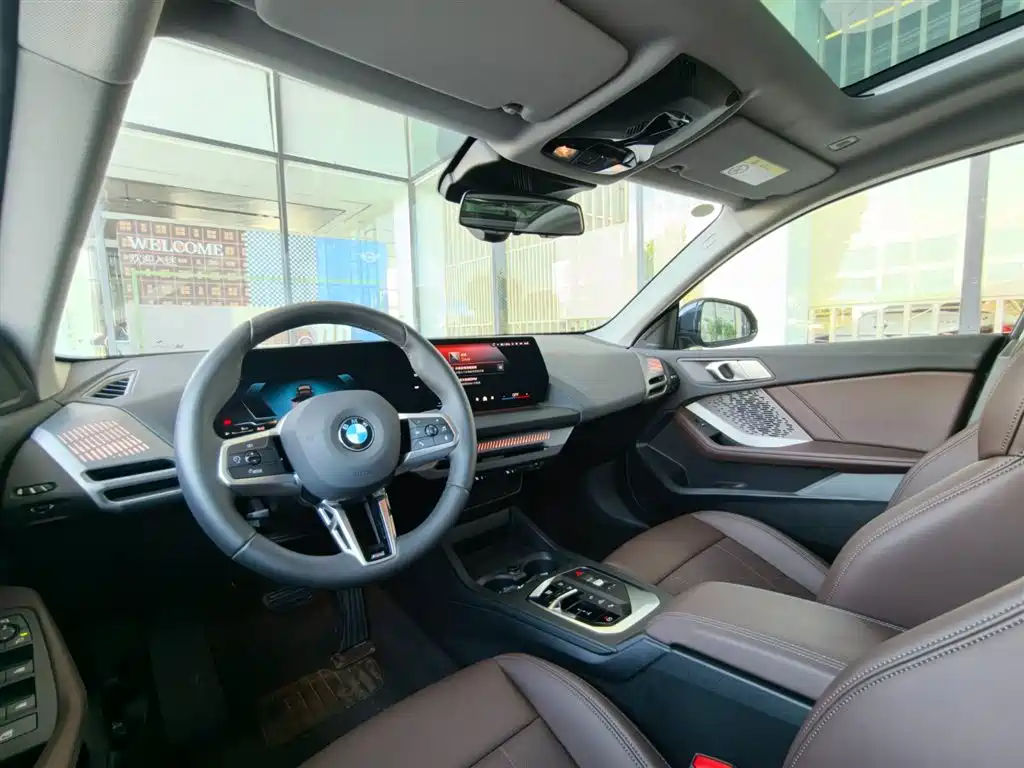 BMW 2 Series 2025 — фото 10