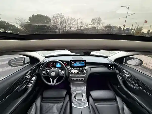 Mercedes-Benz C-Class 2019