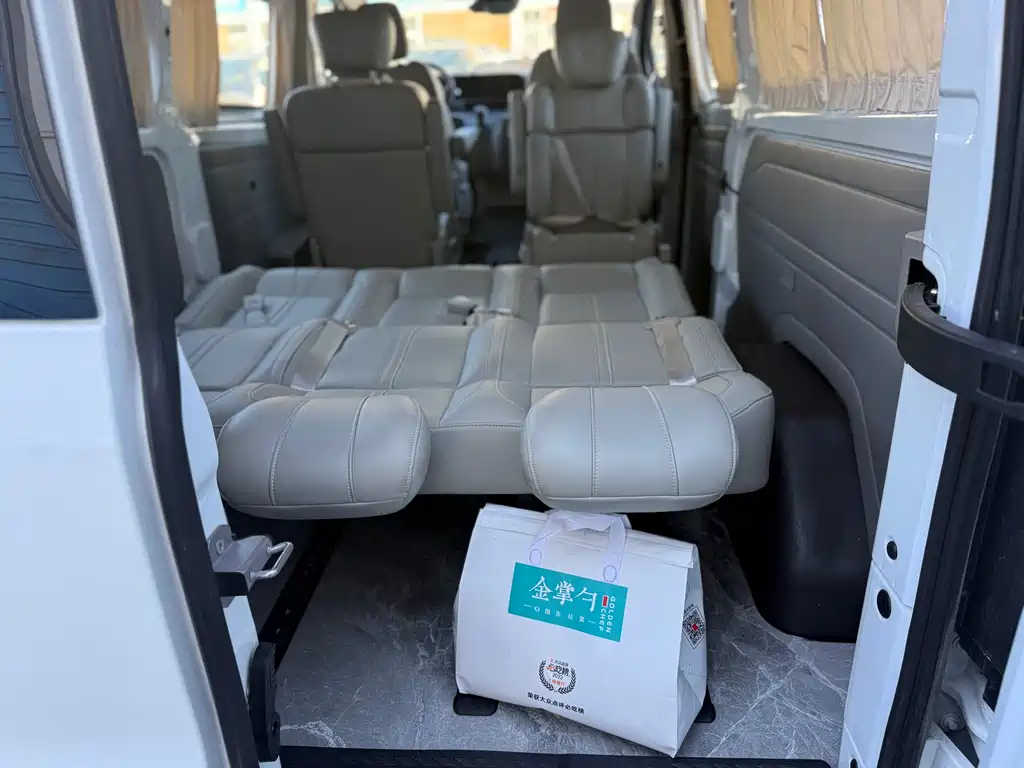 Ford Transit 2023 — фото 14