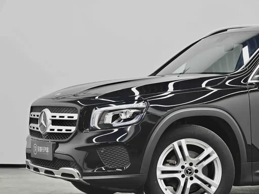 Mercedes-Benz GLB 2023 — фото 21