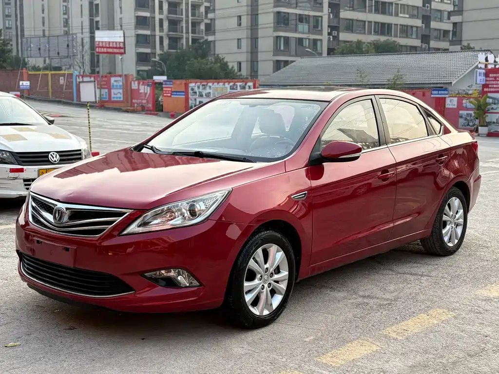 Changan Eado 2014 — фото 1