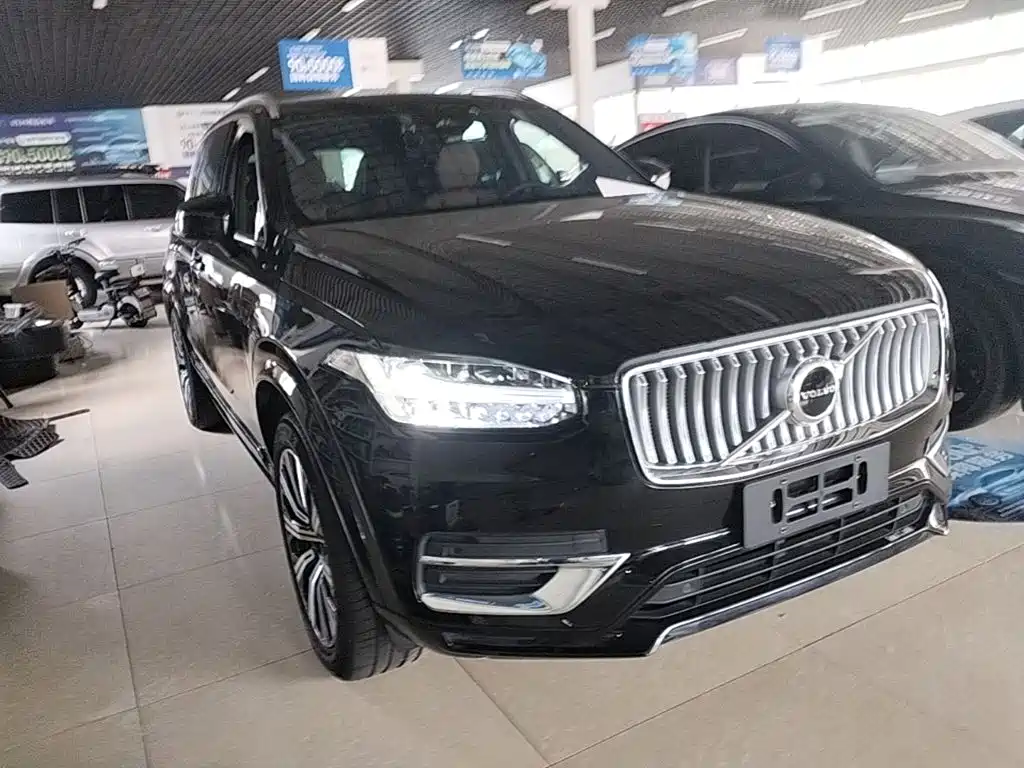 Volvo XC90 2024 — фото 4