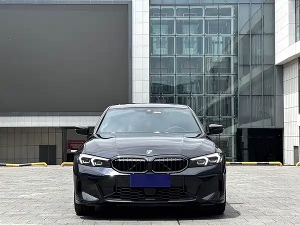 BMW 3 Series 2025