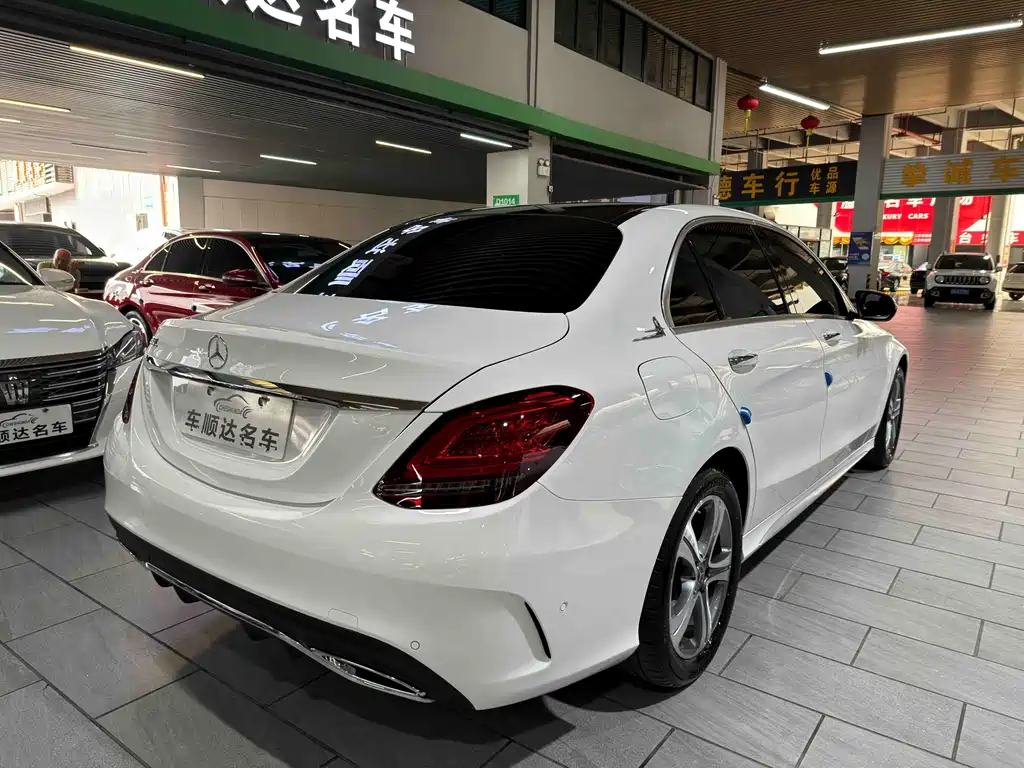Mercedes-Benz C-Class 2021 — фото 5