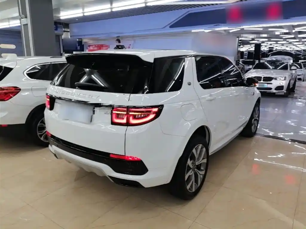 Land Rover Discovery Sport 2025 — фото 7