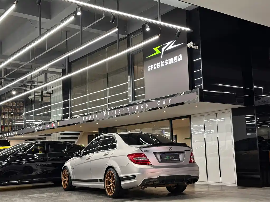 Mercedes-Benz C-Class AMG 2008 — фото 14
