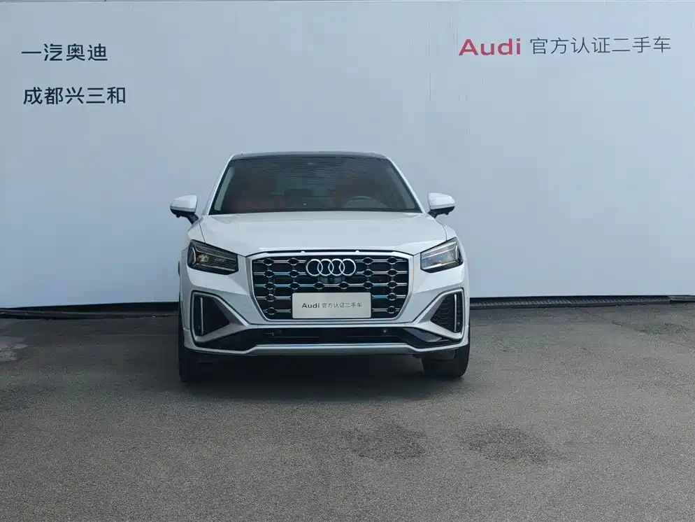 Audi Q2L 2024 — фото 2