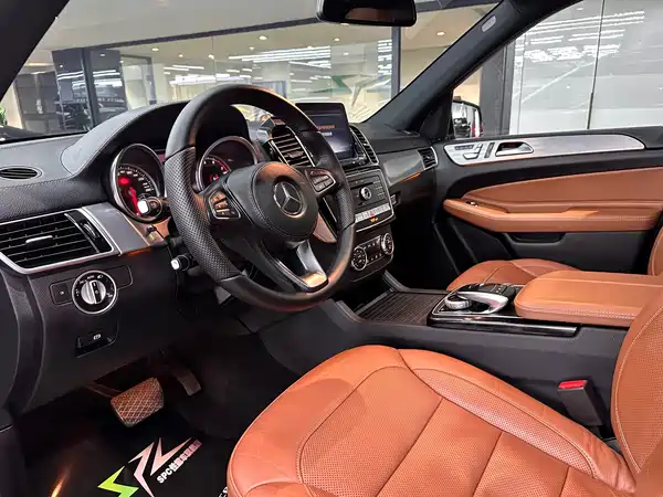 Mercedes-Benz GLS 2016