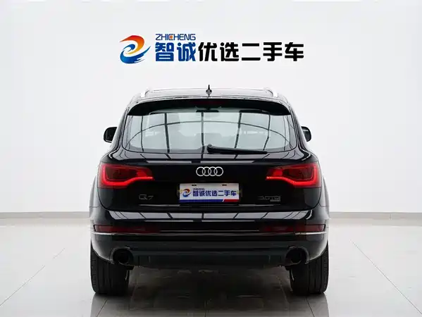 Audi Q7 2012