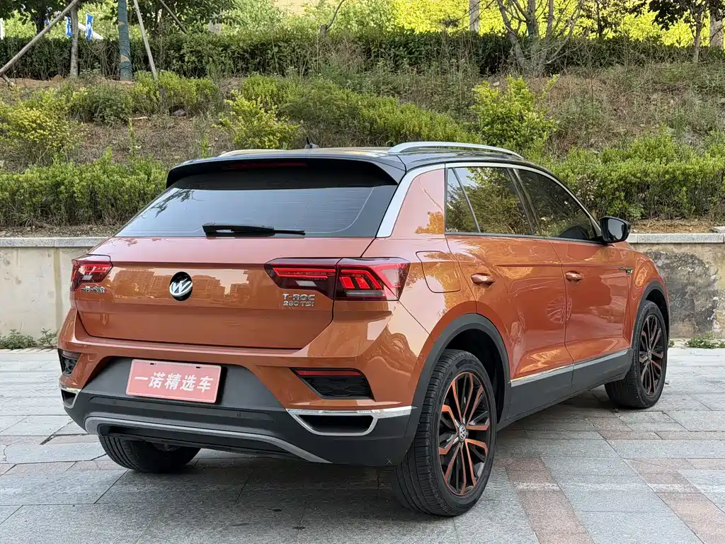 Volkswagen T-Roc 2018 — фото 3