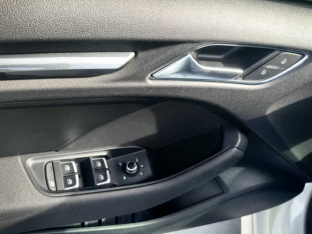 Audi A3 2020 — фото 17