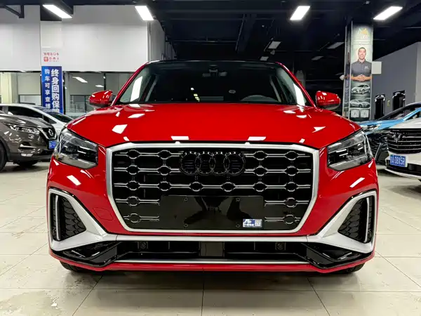 Audi Q2L 2022