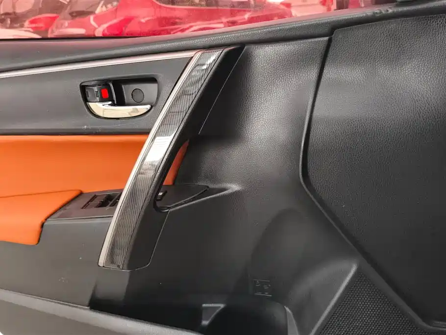 Toyota Corolla 2015