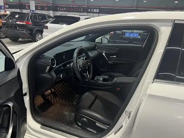 Mercedes-Benz A-Class 2022