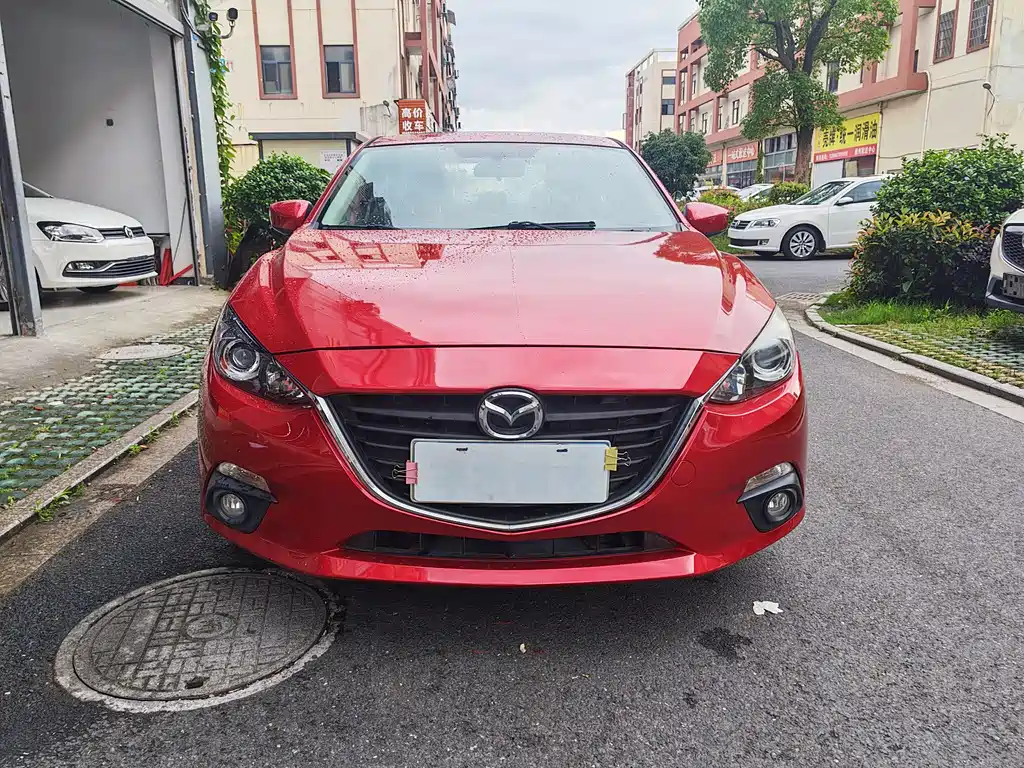 Mazda 3 Axela 2016 — фото 2