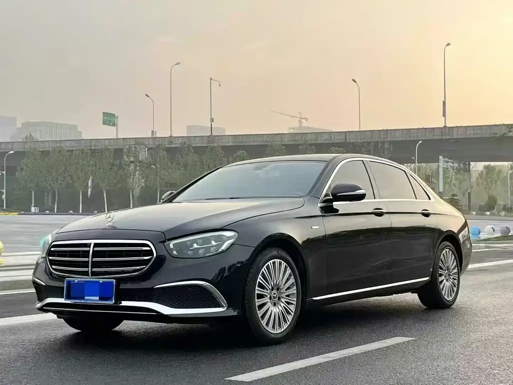 Mercedes-Benz E-Class 2020