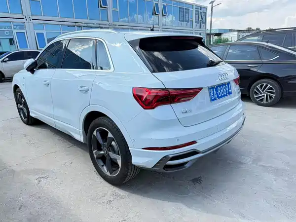Audi Q3 2022