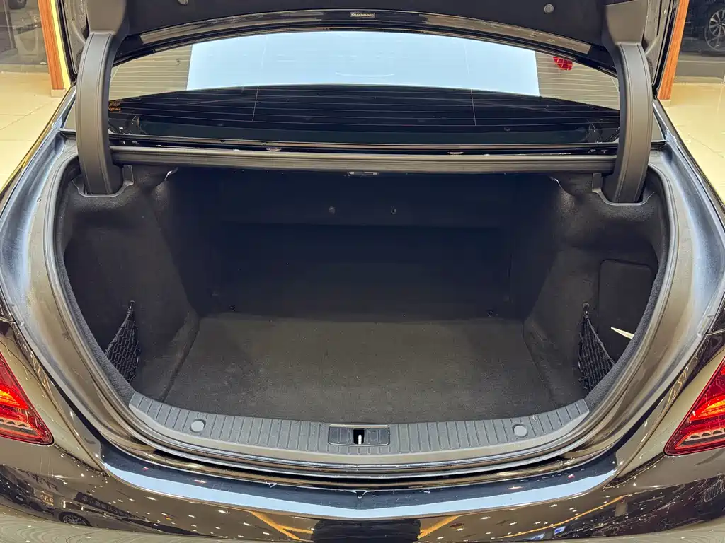 Mercedes-Benz S-Class 2019 — фото 13