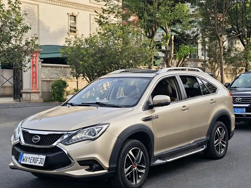 BYD Tang New Energy 2016