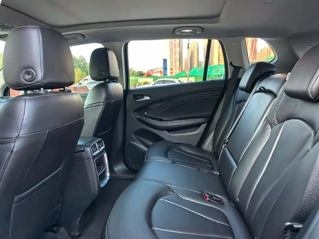Buick Envision Plus 2018 — фото 11