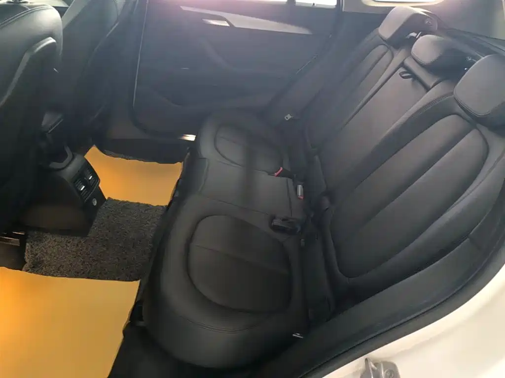 BMW X1 2017 — фото 17