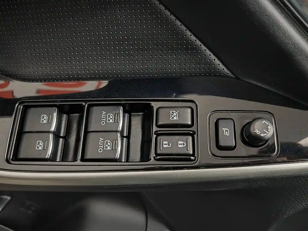 Subaru Forester 2016 — фото 9