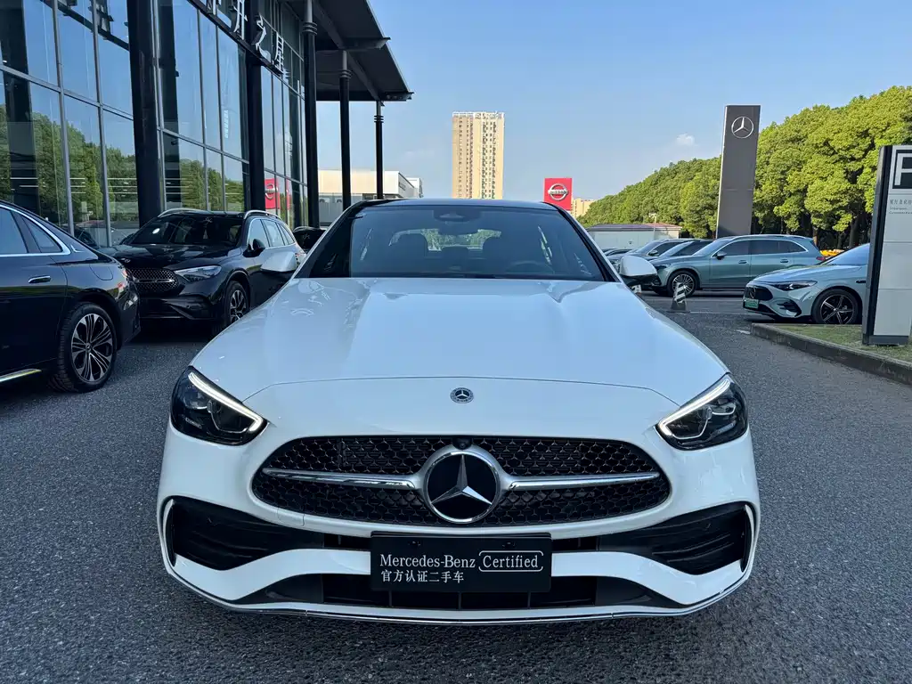 Mercedes-Benz C-Class 2026
