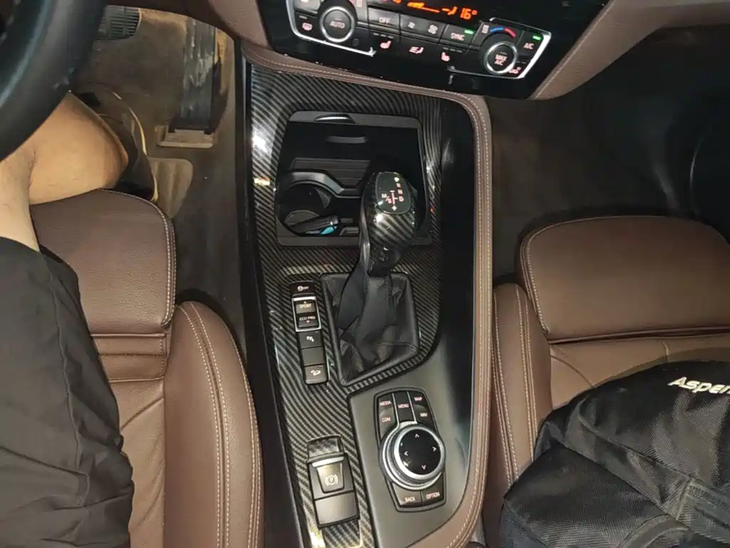BMW X1 2018 — фото 14
